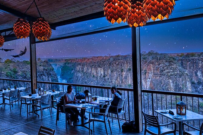 2 Hour Stargazing Tour in Victoria Falls NP Area in 4x4 - 4x4 pickup and why a max of 10 travelers is a plus
