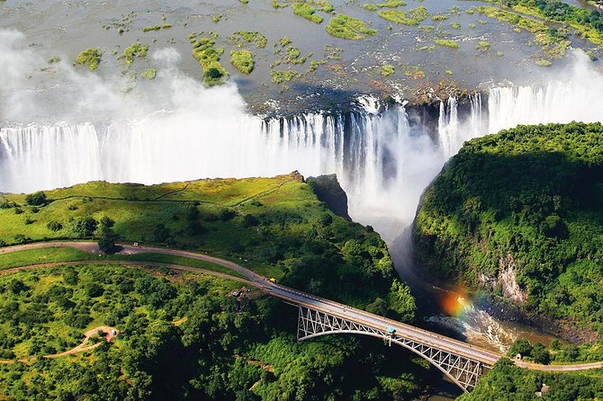 5 Day Victoria Falls and Chobe National Park Luxury Accommodated Tour - Victoria Falls start: Prinlin Safari Travels and a sunset cruise in Mosi-oa-Tunya