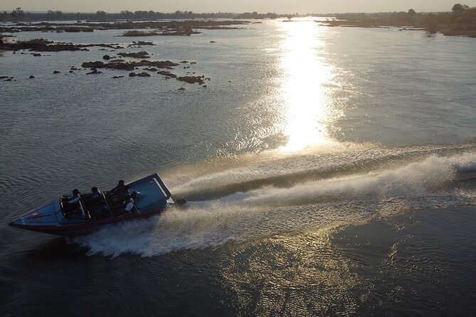 Adrenaline Jet Boat Safari in Victoria Falls - Practical tips so you enjoy the speed and the views
