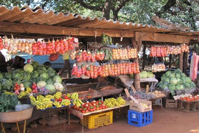 Chinotimba Township Tour (Zimbabwe) - Entering Chinotimba Market: The Tour’s Best First Impression