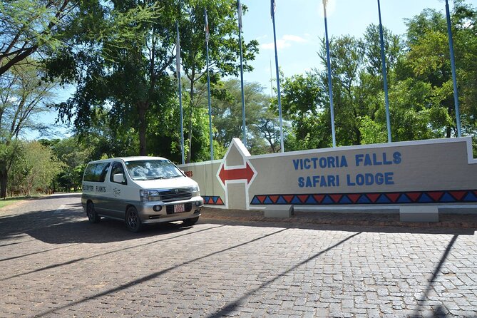 Chobe Day Trip from Victoria Falls, Zimbabwe - Chobe River cruise: where the action happens near the shoreline
