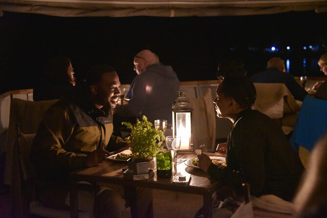 Dinner Cruise on the Zambezi River - Weather and comfort: what to do if rain shows up
