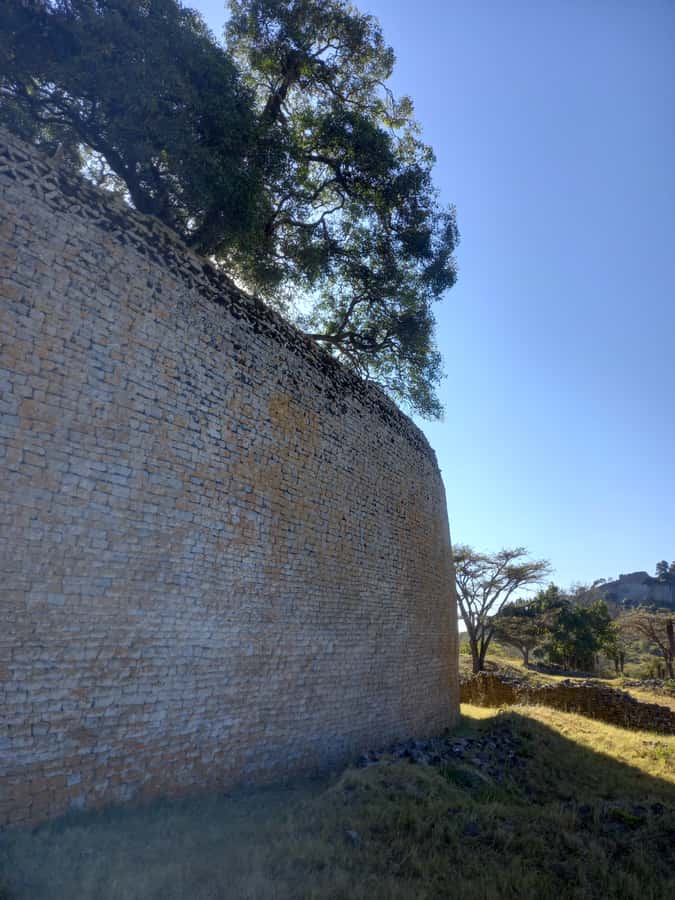 Great Zimbabwe: The World's View Historical Site !! - The 12-hour rhythm from Harare, and why timing matters