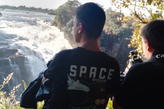 Guided Tour of the Falls - The 2-Hour Route That Takes You From the Gallery to the Bridge