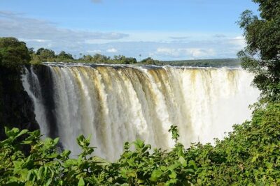 Guided Tour Of The Majestic Victoria Falls/Sunrise Tour