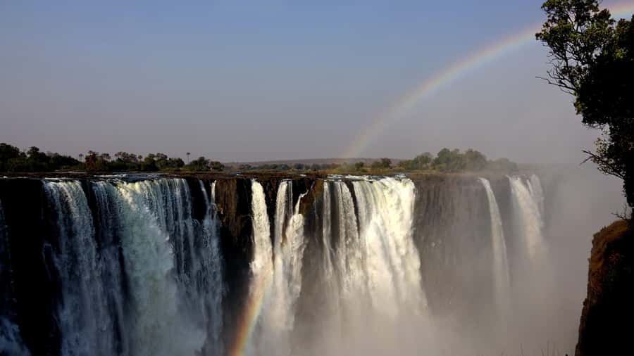 GUIDED TOUR OF THE VICTORIA FALLS ON THE ZAMBIAN SIDE - Practical tips for a smoother outing