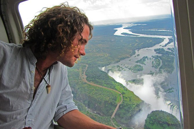 Helicopter Flight 12/13 Minute (Zimbabwe) - Why a short helicopter flight over Victoria Falls hits so hard
