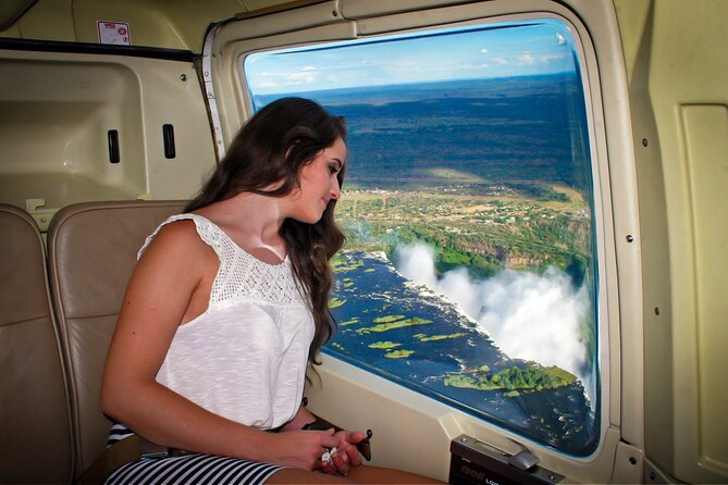 Helicopter Flight Experience Over Victoria Falls - The route design: why you keep getting strong photo angles