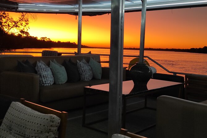 Luxury Sunset River Cruise on the Zambezi - Hors d’oeuvres and drinks: what’s included, how it feels in real time, and what to expect