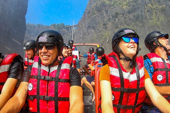 Shearwater Adventure Jet Boat Experience in Victoria Falls - Victoria Falls From the Boiling Pot: What You’ll See and Feel