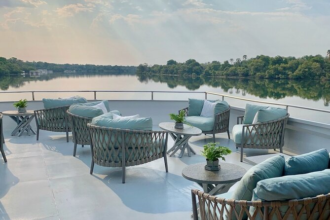 Sunset Cruise Zambezi Explorer & The Eatery Dinner (Combo) - Timing, seats, and how to avoid missing the key moment