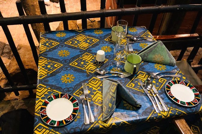 The Boma Dinner and Drum Show - Mopane worm: the local challenge (and how to handle it)