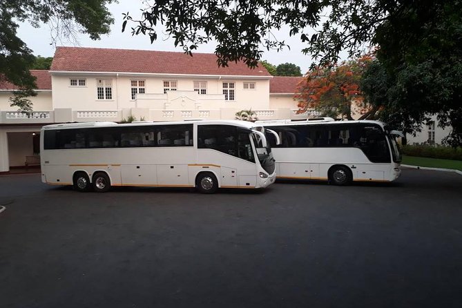 Victoria Falls Airport Transfers to Hotels & Lodges - Weather and flexibility: plan for a safe start