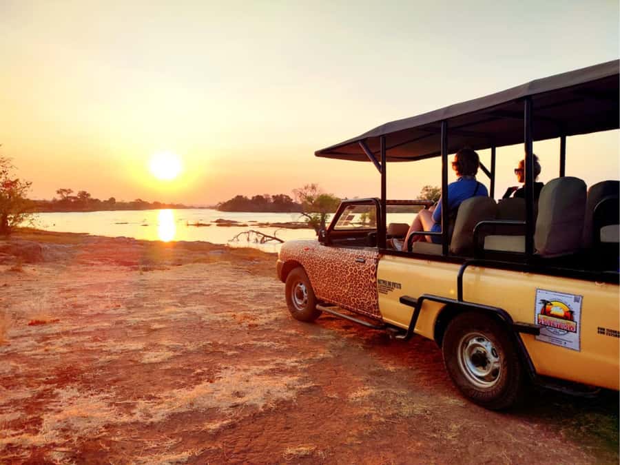 Victoria Falls: Baobab Safari - Sunrise and Mid Morning - Who this safari is perfect for