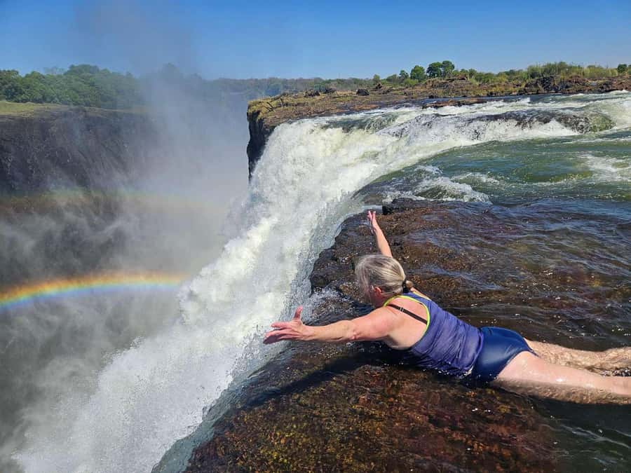 Victoria Falls: Devil's Pool High Tea - Livingstone Island: where the day slows down after the adrenaline
