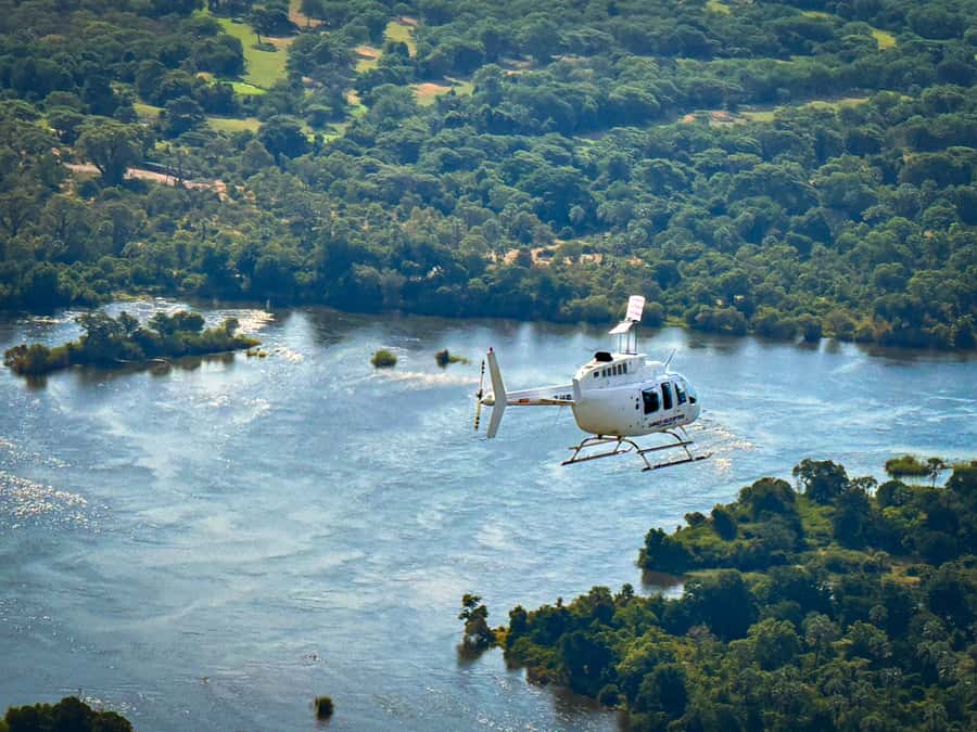 Victoria Falls: Flight of Angels Helicopter Experience - A Smooth, English-Speaking Experience With Safety First