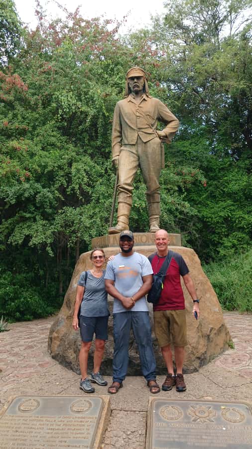 Victoria Falls: Guided Walking Tour - What to bring, and how to handle the wet part (comfort first)