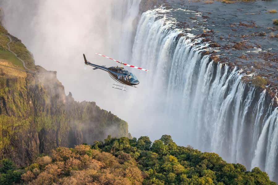 Victoria Falls Helicopter Flights - The guide, audio, and the one hitch to know about