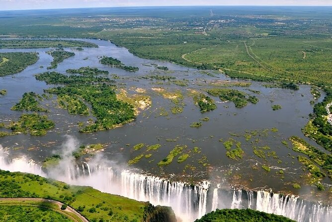 Victoria Falls International Airport Transfers - A smooth pickup in Victoria Falls from arrival to check-in