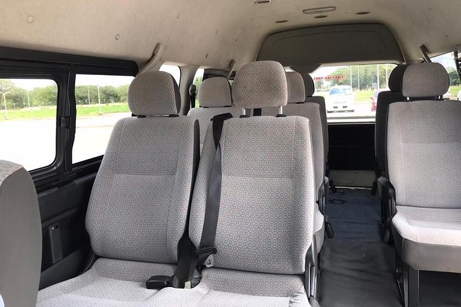 Victoria Falls: Private Airport to Hotel Transfer Service - Who the private minivan transfer is best for