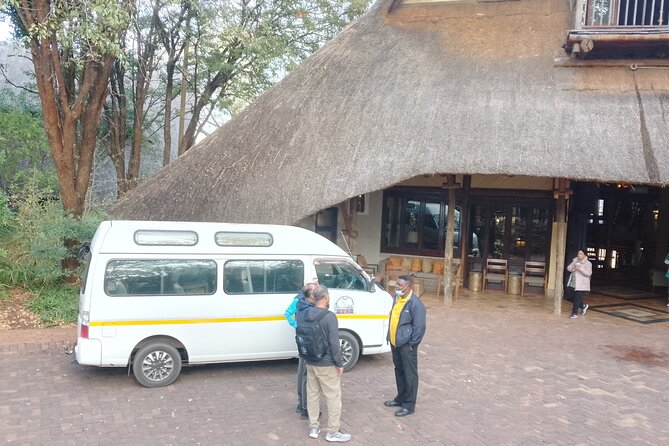 Victoria Falls Private Airport Transfers - VFA - When this transfer fits you best (and when it might not)