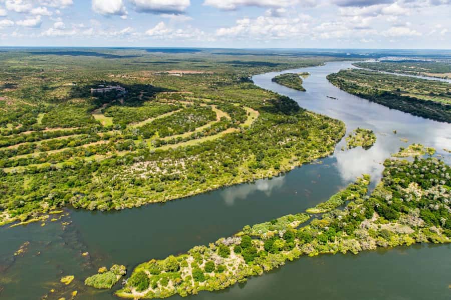Victoria Falls Scenic Day Tour with Lunch & Helicopter Tour - Walking Victoria Falls Rainforest Park through all 16 viewpoints