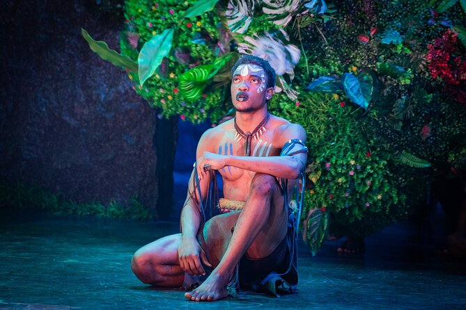 Victoria Falls Theatre Featuring Simunye: The Spirit of Africa - After the Show: Stage Photos With the Cast