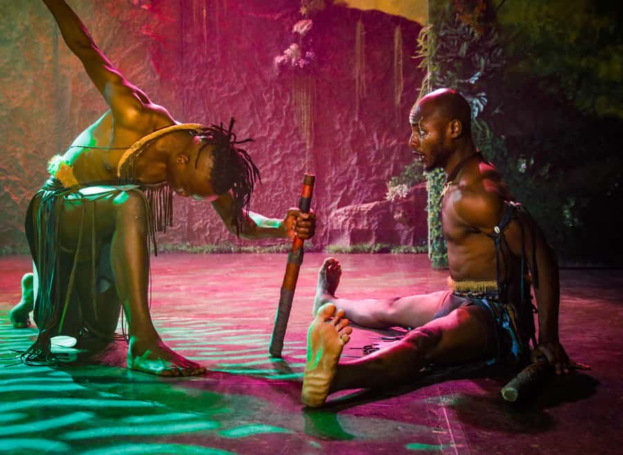 Victoria Falls:Theatre Simunye The Spirit of Africa,Zimbabwe - Why This Show Works So Well in Victoria Falls Theatre