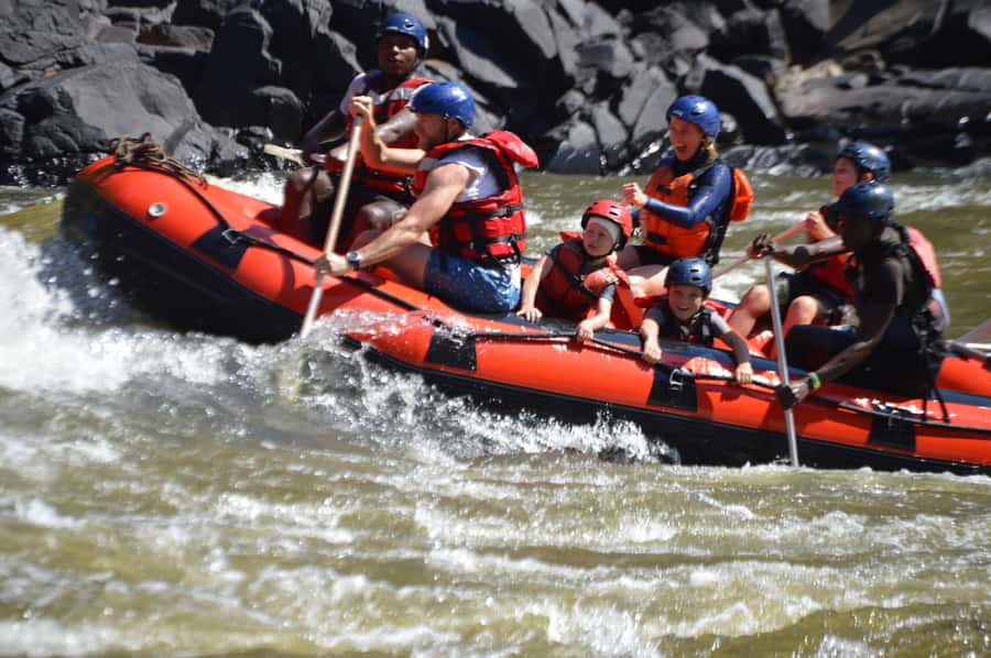 Victoria Falls: Zambezi River White Water Rafting Experience - Entering the day, from Victoria Falls pickup to the put-in