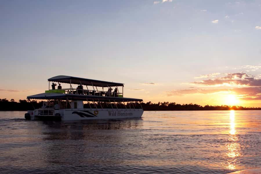 Zimbabwe: Sundowner Cruise (Standard) Zambezi River - Key things to know before you go