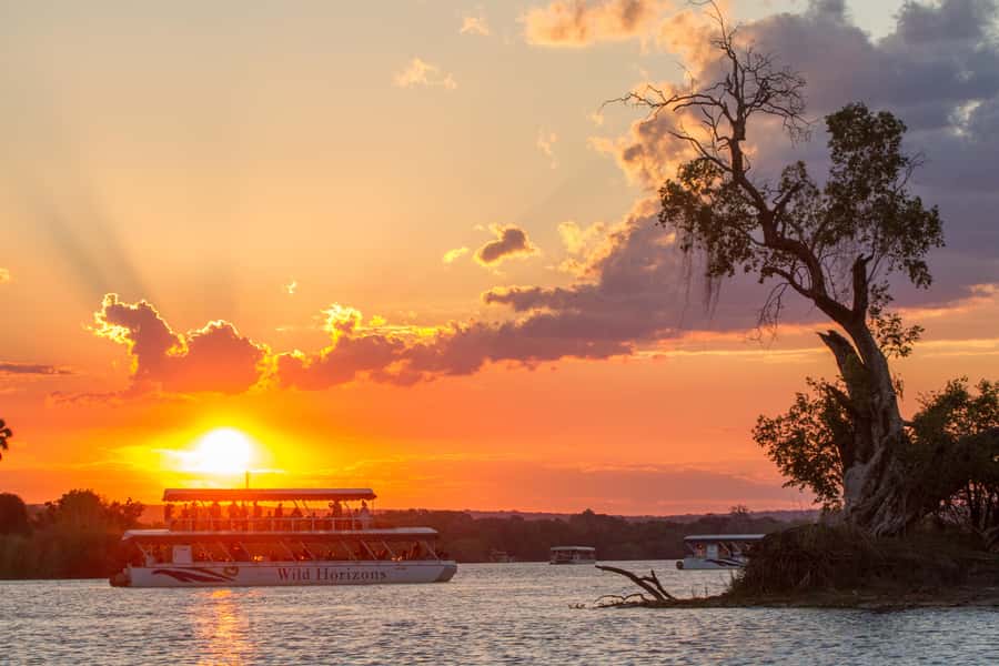 Zimbabwe: Sundowner Cruise (Standard) Zambezi River - Weather reality: plan for the sunset, but don’t cancel for it